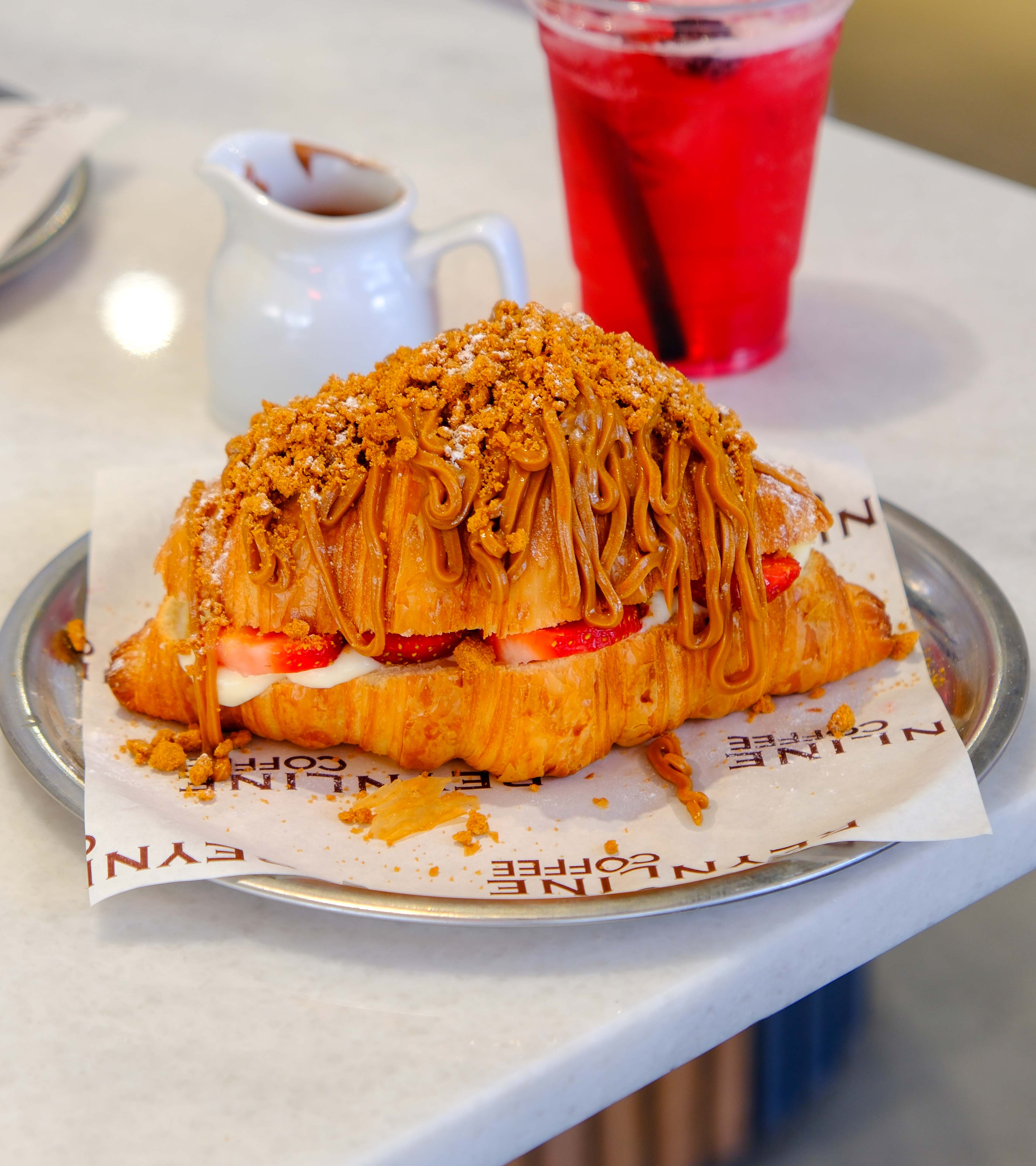 𝑳𝑶𝑻𝑼𝑺 𝑲𝑹𝑼𝑽𝑨𝑺𝑨𝑵