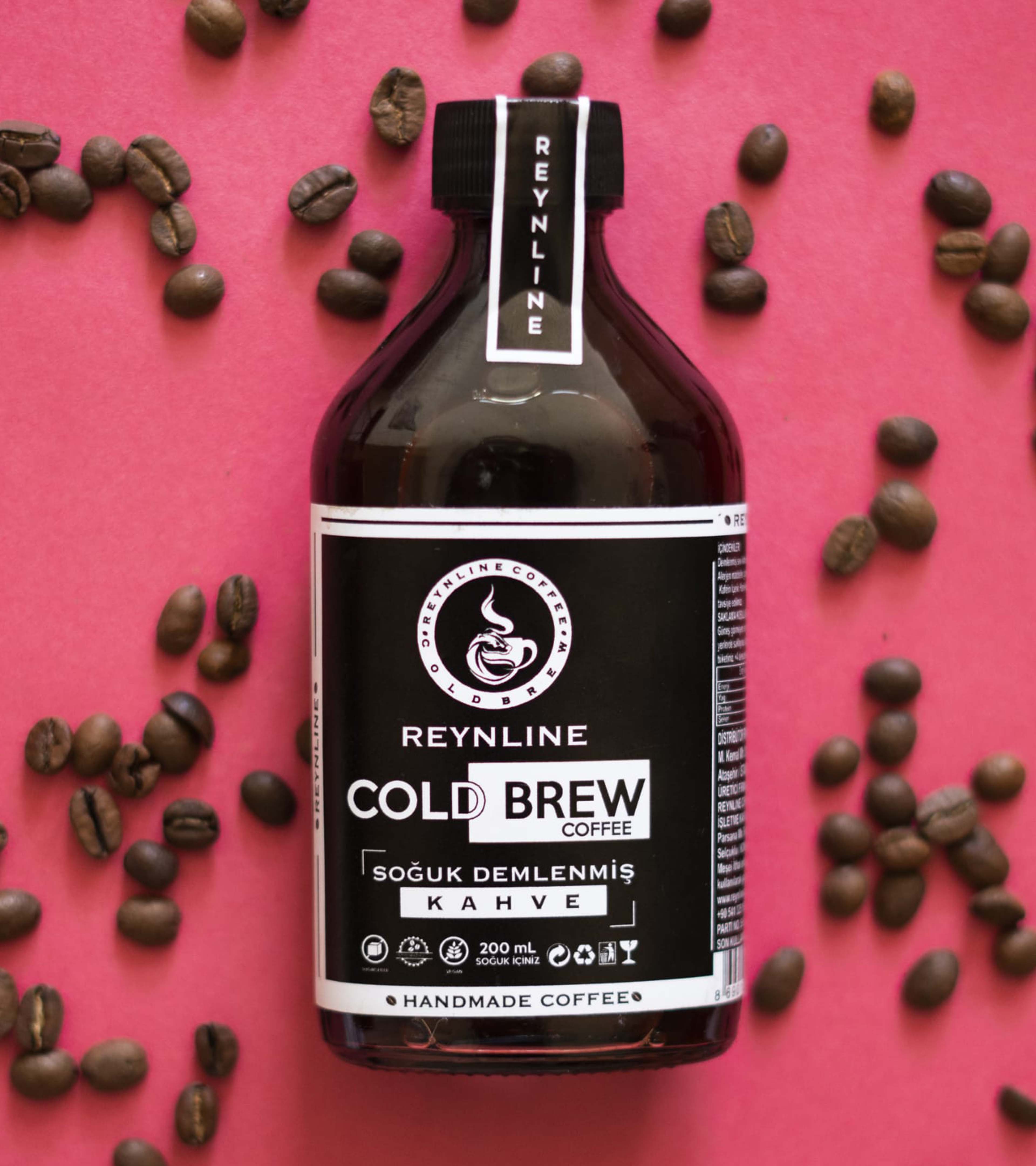 𝑹𝑬𝒀𝑵𝑳𝑰𝑵𝑬 𝑺𝑷𝑬𝑪𝑰𝑨𝑳 𝑪𝑶𝑳𝑫𝑩𝑹𝑬𝑾