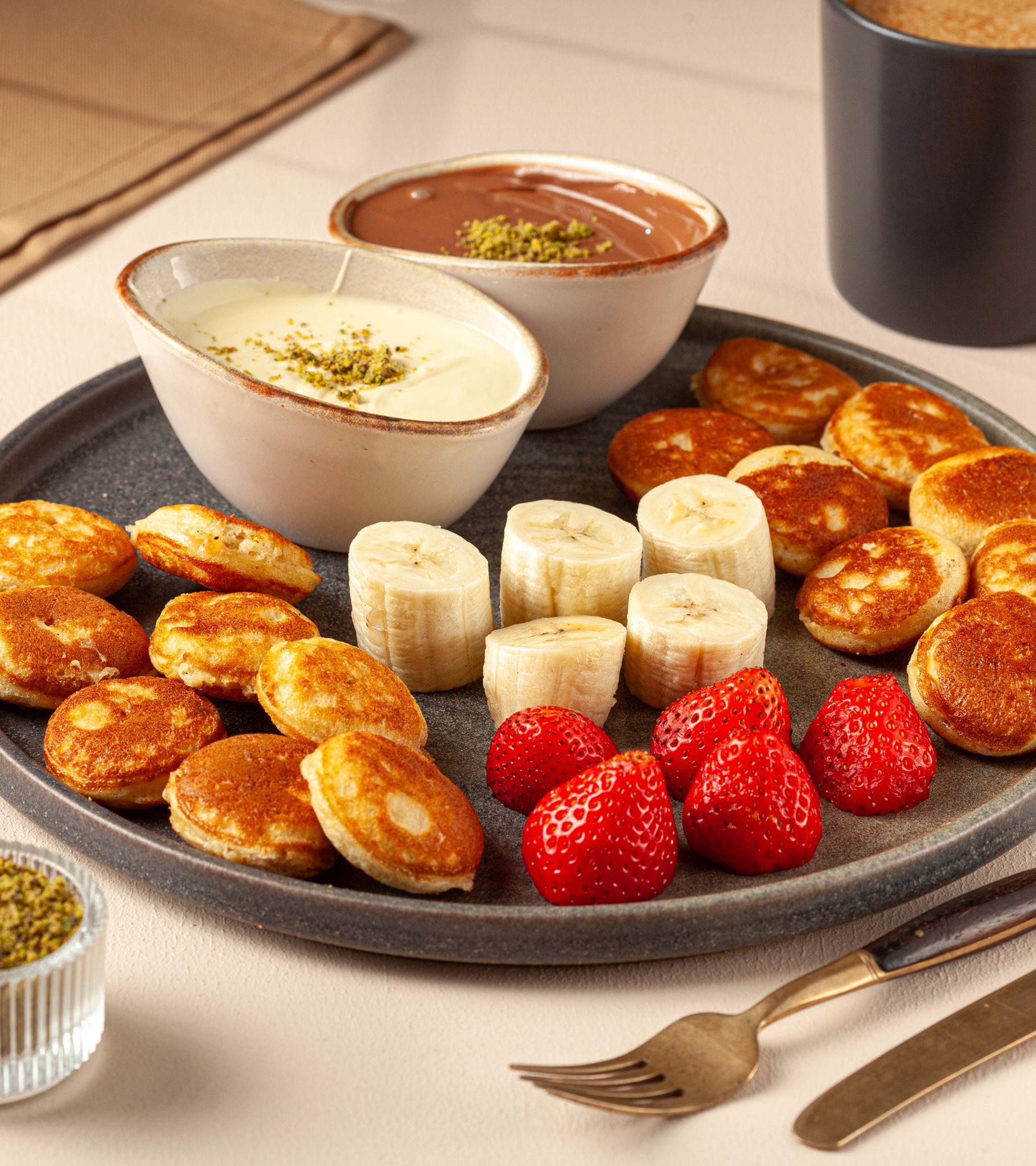 𝑷𝑨𝑵𝑪𝑨𝑲𝑬 𝑭𝑶𝑵𝑫𝑼̈